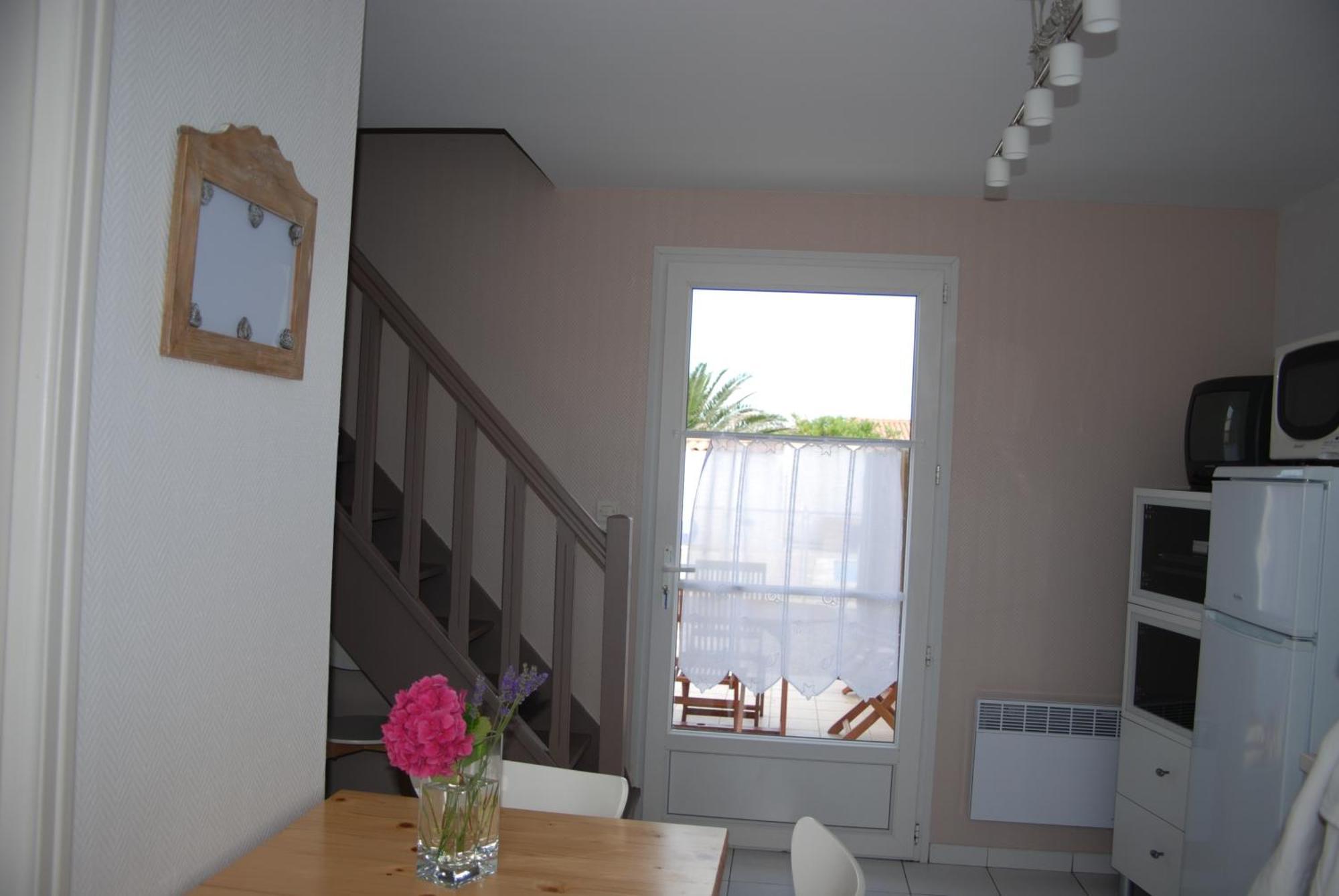 Villas Re Locations Vacances Saint-Clément-des-Baleines Rum bild
