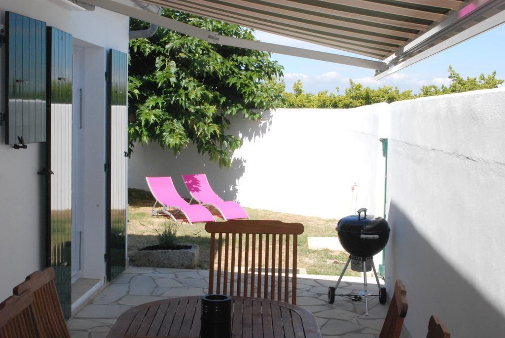 Villas Re Locations Vacances Saint-Clément-des-Baleines Exteriör bild